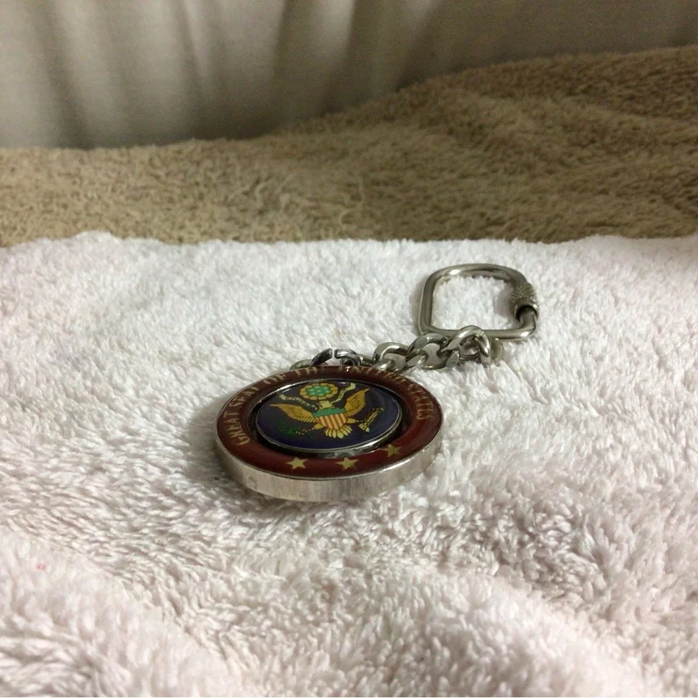 Red Great Seal Keychain with Metal Clip
